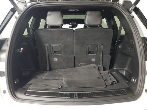 Used 2025 Jeep Grand Cherokee L Limited w/ Luxury Tech Group II image 45