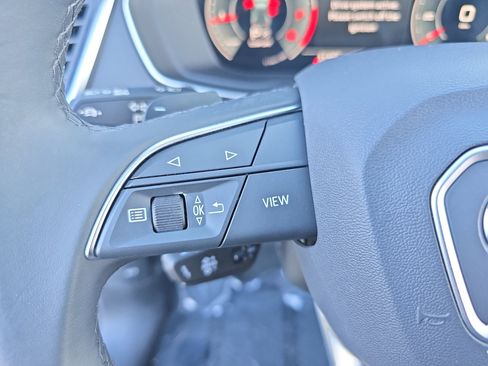 Certified 2024 Audi Q5 2.0T Premium Plus image 18