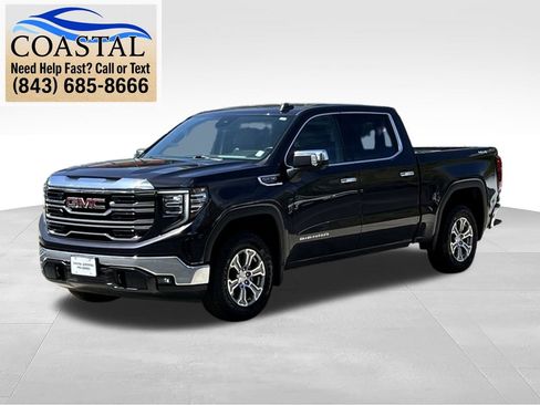 Used 2025 GMC Sierra 1500 SLT AWD/4WD image 1