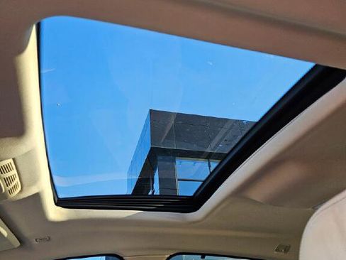 Used 2015 BMW X6 xDrive35i image 16