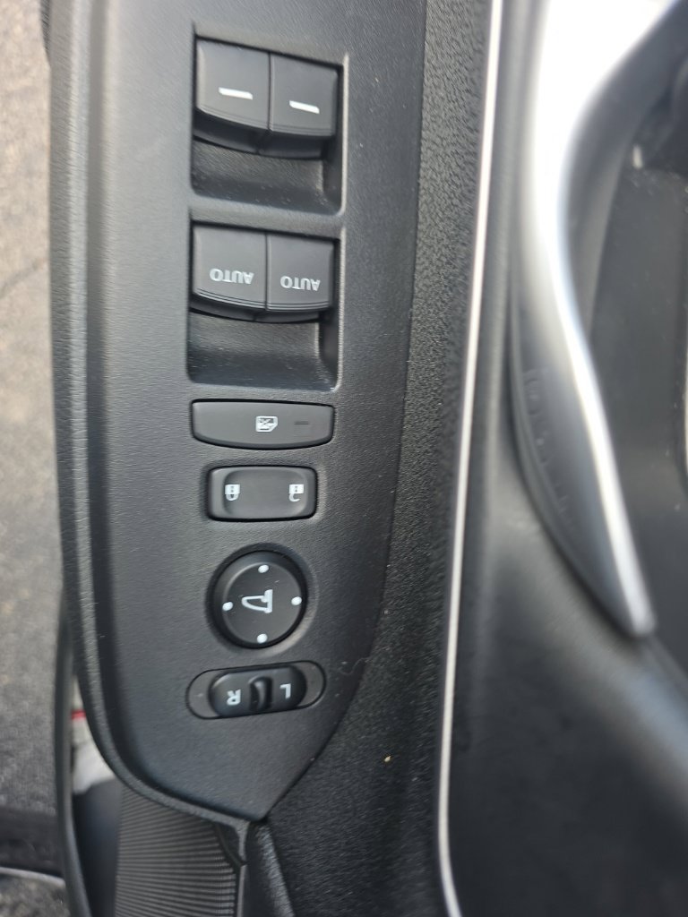 Used 2021 Honda CR-V EX image 14