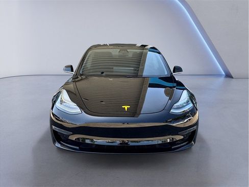 Used 2019 Tesla Model 3 Standard Range Plus RWD image 2