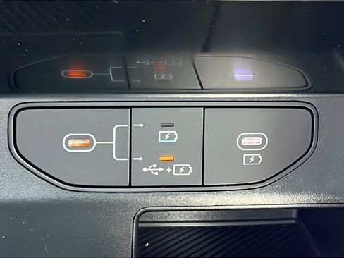 New 2026 Kia Sorento LX FWD image 18
