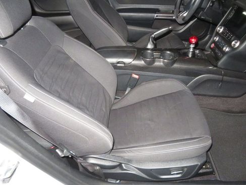 Used 2016 Ford Mustang GT w/ GT Performance Package image 23