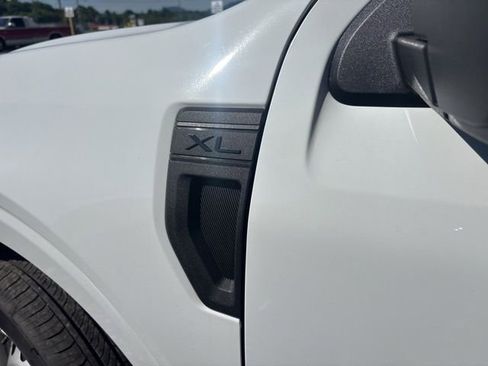 New 2026 Ford Maverick XL FWD image 8