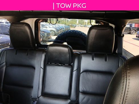 Used 2022 Jeep Wrangler Unlimited Rubicon w/ Trailer Tow Package image 18