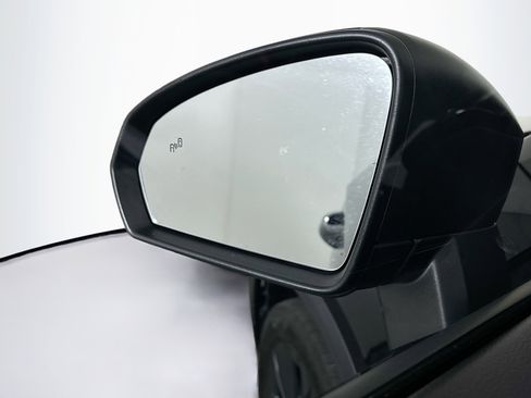 Used 2025 Volkswagen Taos S image 16