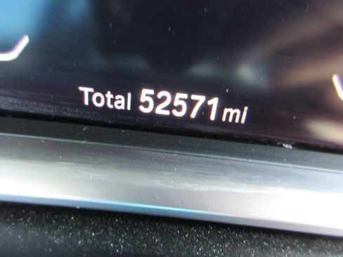 Used 2020 BMW 745e xDrive AWD/4WD image 34