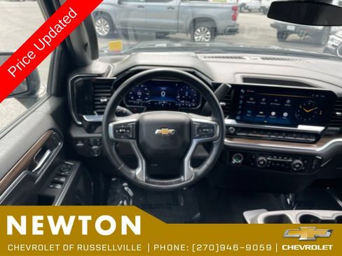 Used 2024 Chevrolet Silverado 1500 LT AWD/4WD image 20