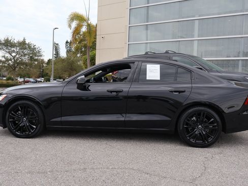 Used 2024 Volvo S60 B5 Plus image 7