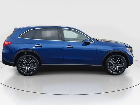 New 2026 Mercedes-Benz GLC 300 image 4