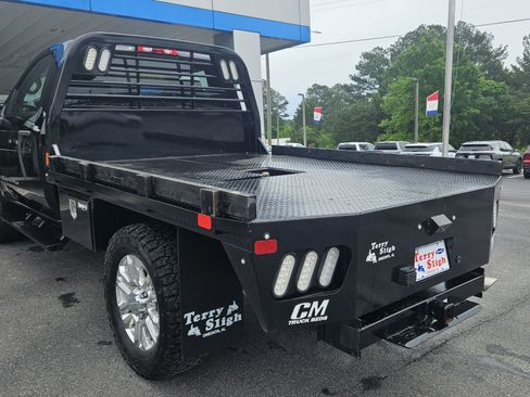 Used 2024 GMC Sierra 2500 Pro w/ 1SA Pro Safety Plus Package AWD/4WD image 8