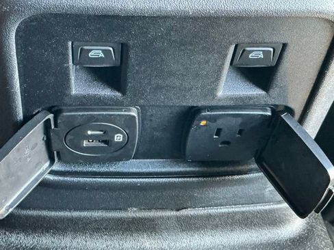 Used 2023 Ford Bronco Wildtrak AWD/4WD image 22