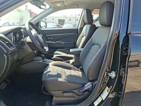 New 2025 Mitsubishi Outlander Sport SE image 14