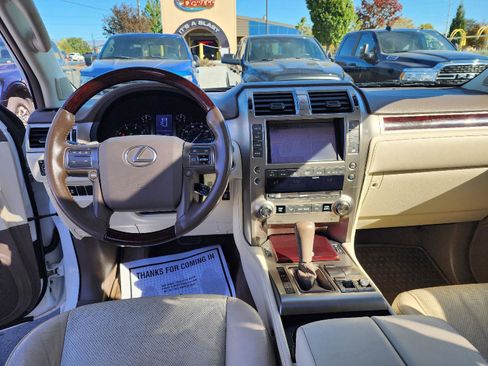 Used 2015 Lexus GX 460 Premium image 10