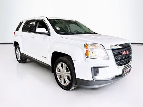 Used 2017 GMC Terrain SLE image 3
