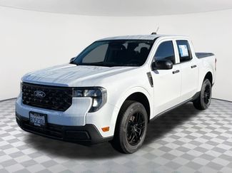 Used 2025 Ford Maverick XL video 1