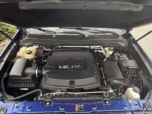 Used 2016 Chevrolet Colorado Z71 AWD/4WD image 34