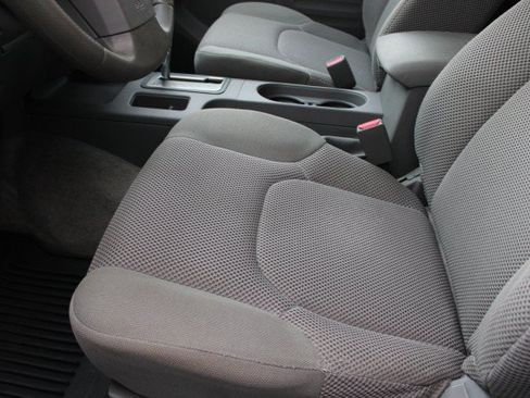 Used 2015 Nissan Frontier SV RWD image 20