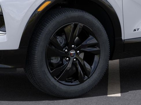 New 2025 Buick Encore GX Sport Touring image 9