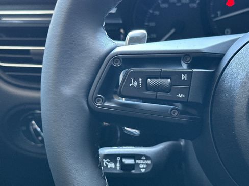 New 2026 Porsche Macan AWD/4WD image 30