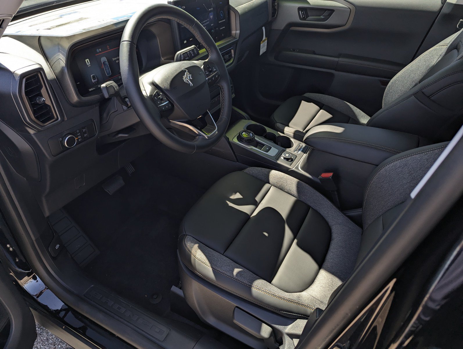 New 2026 Ford Bronco Sport Big Bend w/ Bronze Package AWD/4WD image 9