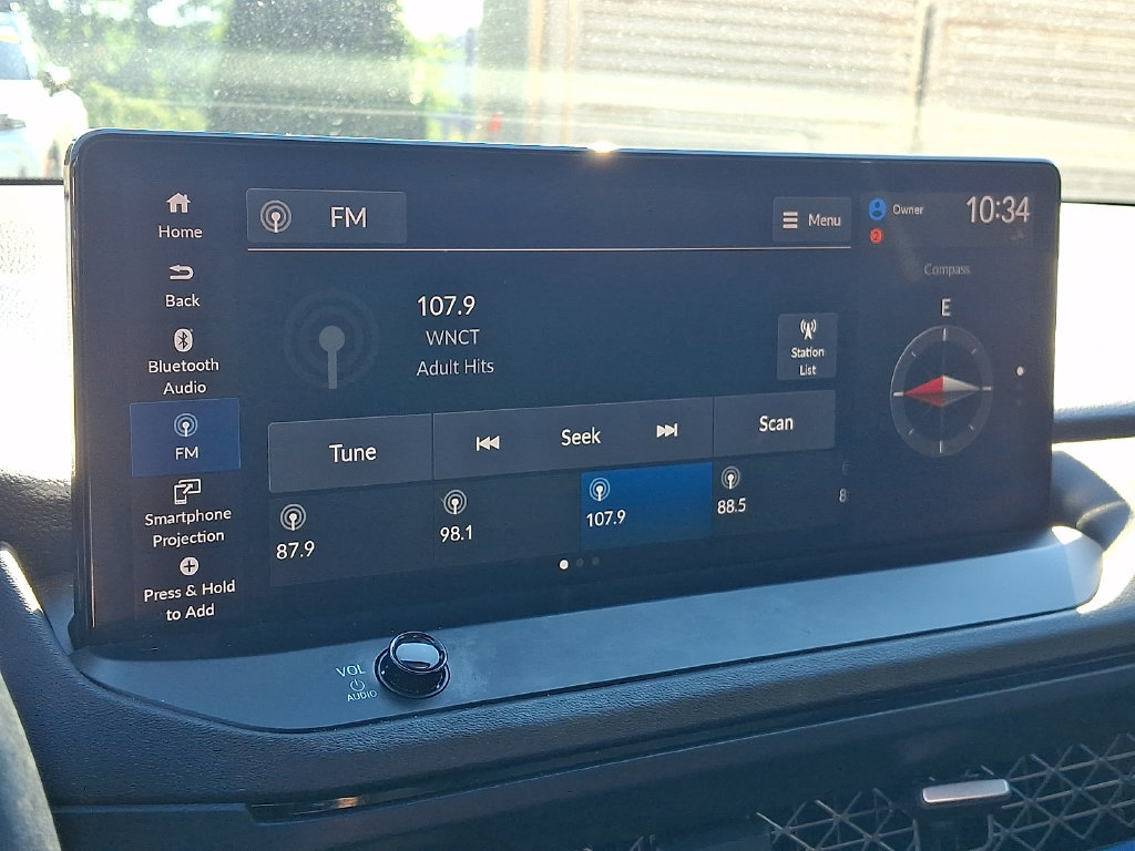 Used 2024 Honda Accord Sport image 17