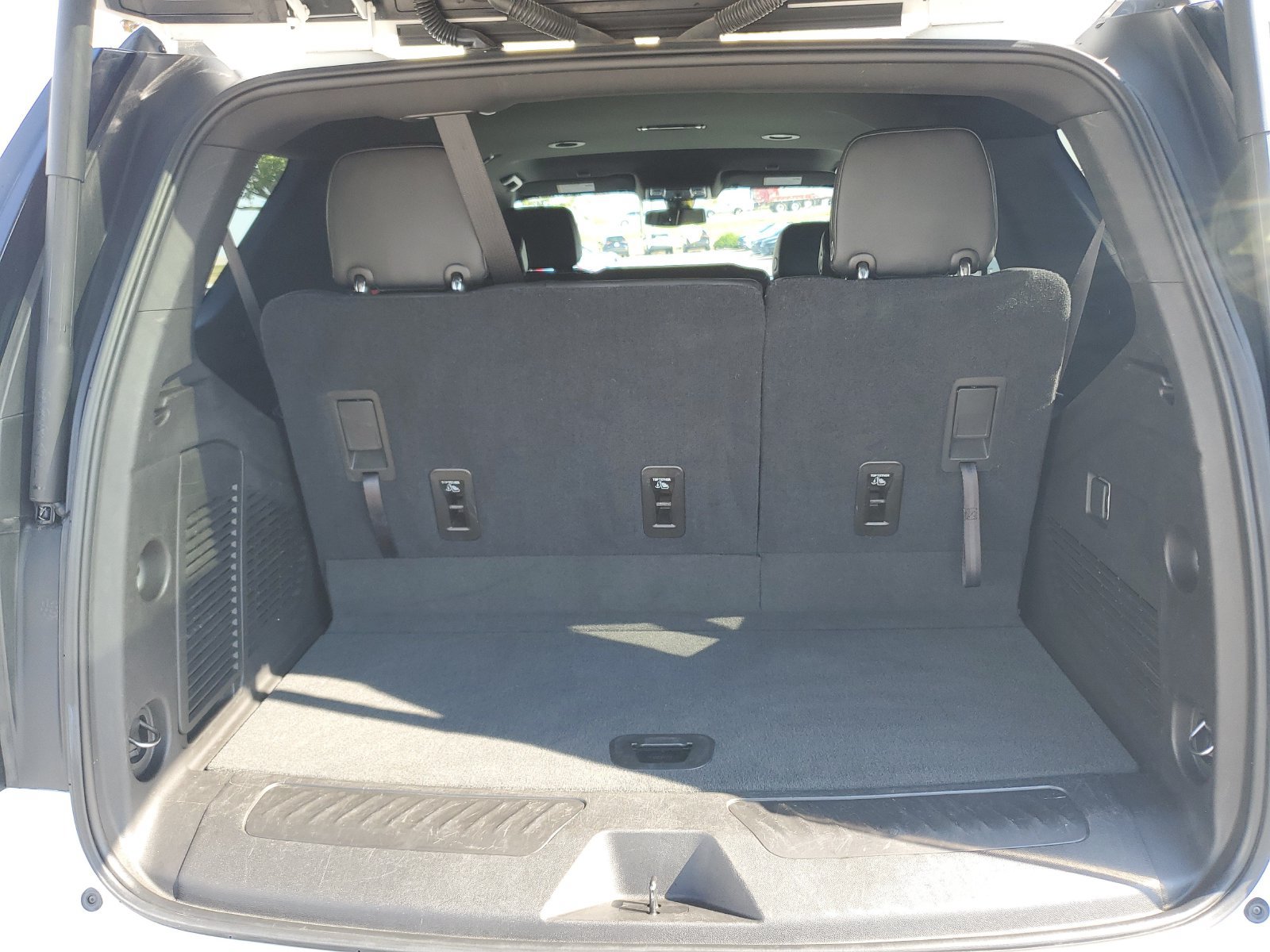 Used 2021 Chevrolet Tahoe LT RWD image 8