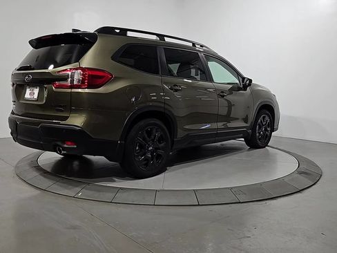 Certified 2025 Subaru Ascent Bronze Edition AWD/4WD image 6