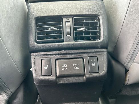 Used 2019 Subaru Outback 2.5i Limited image 25