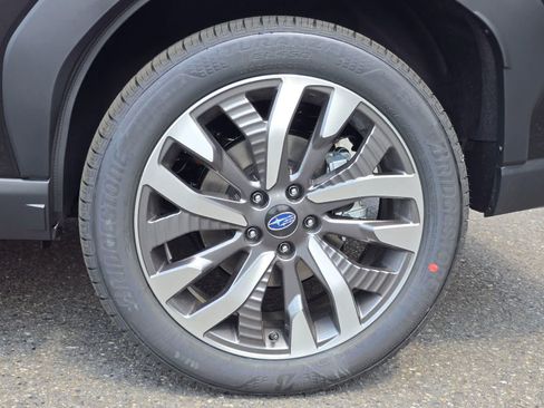 New 2026 Subaru Forester Touring AWD/4WD image 7