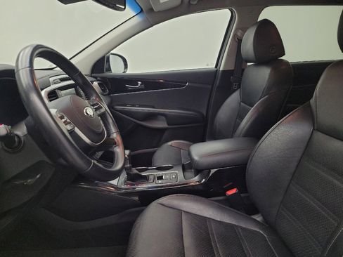 Used 2019 Kia Sorento EX FWD image 17