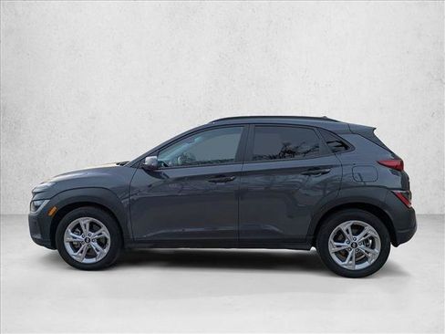 Used 2023 Hyundai Kona SEL w/ Winter Weather Package image 9
