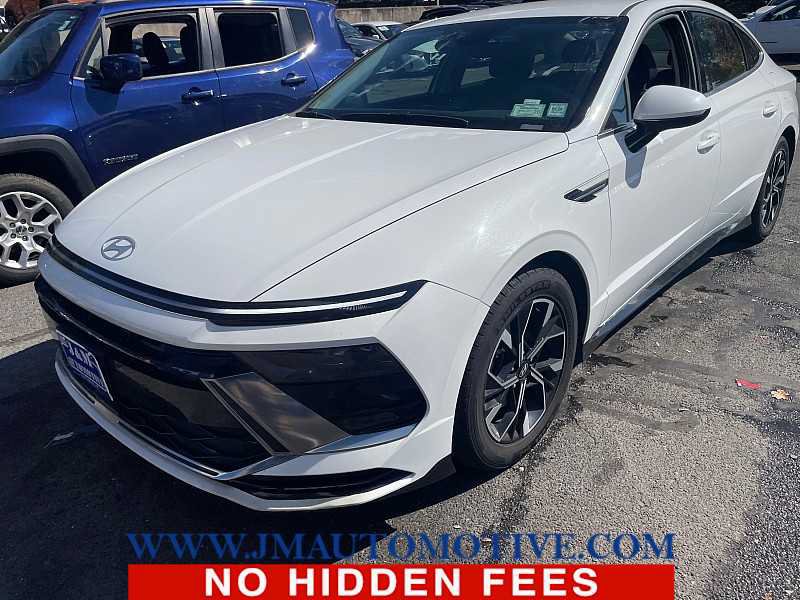 Used 2024 Hyundai Sonata SEL FWD image 1