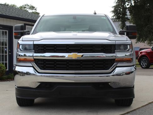 Used 2018 Chevrolet Silverado 1500 LT w/ Trailering Package image 8