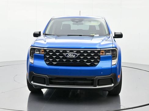 New 2026 Ford Maverick XLT image 2