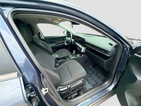 Used 2024 Hyundai Kona SEL FWD image 29