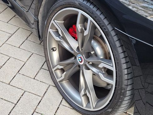 Used 2023 BMW M550i xDrive M550i xDrive w/ Executive Package image 12