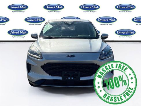 Used 2020 Ford Escape SE FWD image 2