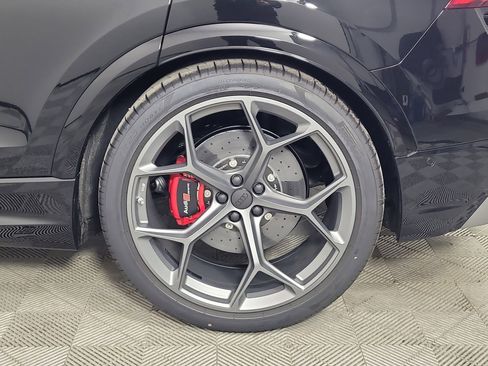 New 2026 Audi RS Q8 performance image 10