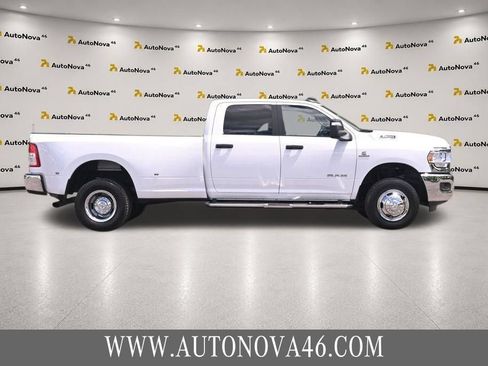 Used 2024 RAM 3500 Big Horn AWD/4WD image 10
