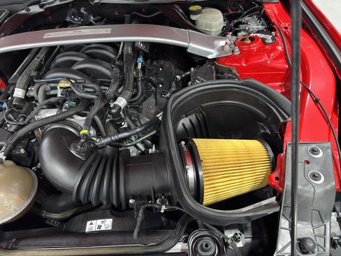 Used 2016 Ford Mustang Shelby GT350 w/ Track Package image 22