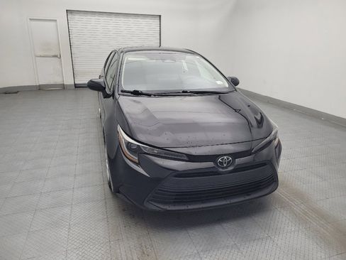 Used 2023 Toyota Corolla LE image 14