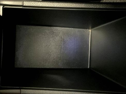 Used 2024 Honda HR-V LX image 40