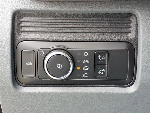 Used 2025 Ford F350 XLT AWD/4WD image 13