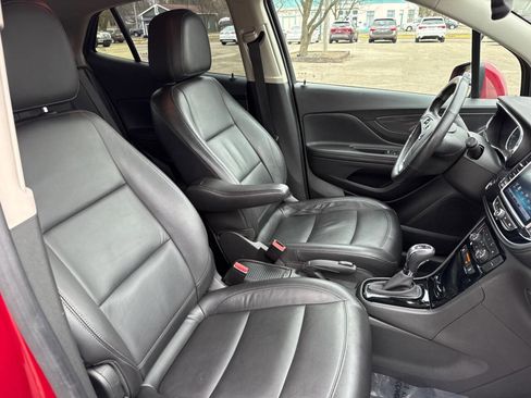 Used 2019 Buick Encore Essence image 31