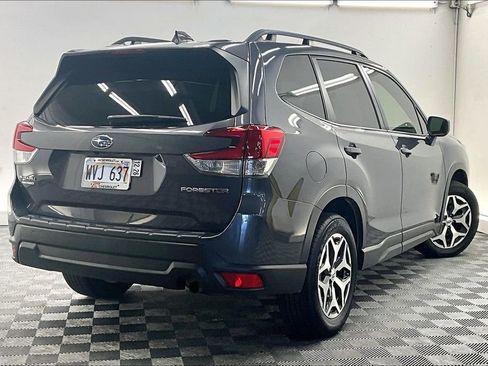 Used 2023 Subaru Forester Premium AWD/4WD image 12