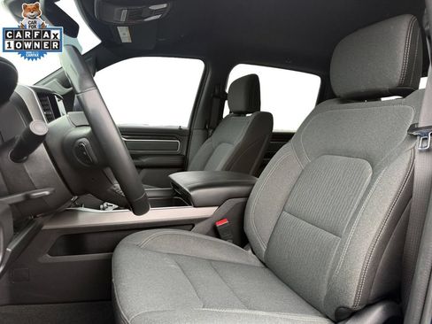 Used 2022 RAM 1500 Big Horn AWD/4WD image 9