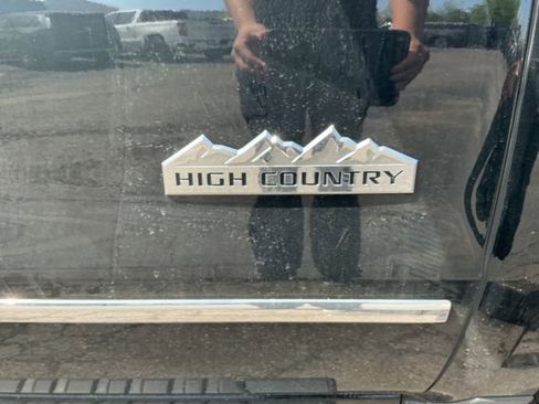 Used 2017 Chevrolet Silverado 1500 High Country AWD/4WD image 33