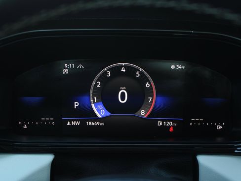 Used 2025 Volkswagen Taos S image 11